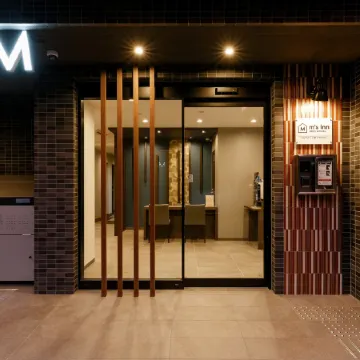 M’s Hotel Sanjo Wakoku Отели рядом с достопримечательностью «Маруяма Парк»