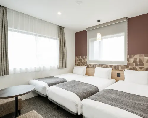 M’s Hotel Sanjo Wakoku Hotels near محطة هيجاشياما