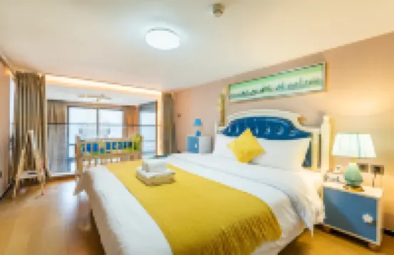 Xiangweiya Apartment Hotels near Chimelong Paradise