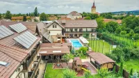 Conacul Ambient Hotel di 