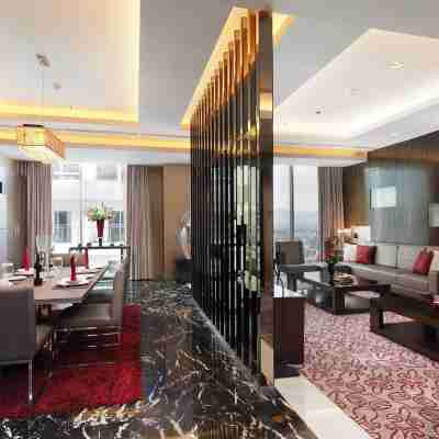 Cambridge Hotel Medan Rooms