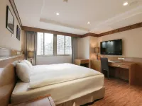Kaohsiung The Rivero Hotel Hotels near Yancheng