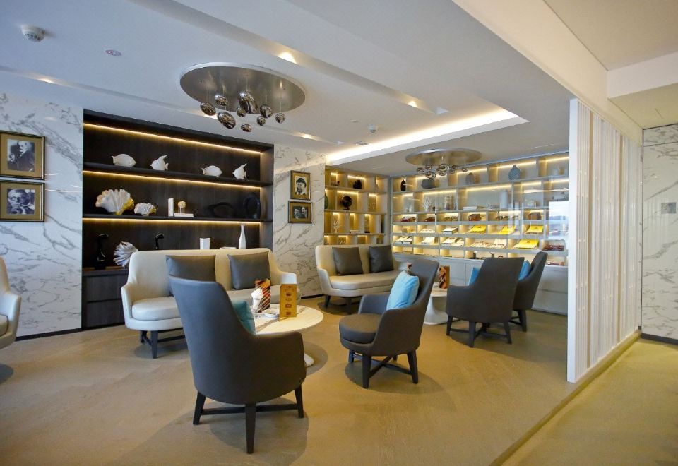 더 퍼시픽 수트라 썸네일