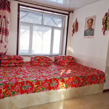 Longjiang Inn, Hongcun, Mohe River