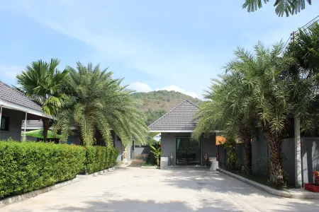 Lady Naya Villas