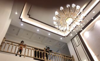 Luoping Huatian Xiaozhu Boutique Homestay