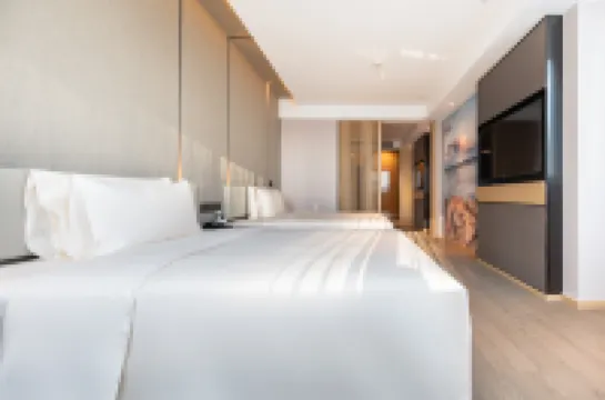 青島五四廣場第三海水浴場亞朵S酒店