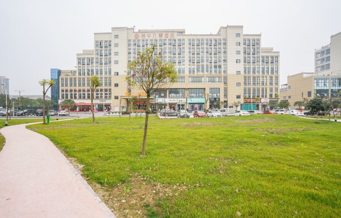 Mingwu Jiuzun Hotel