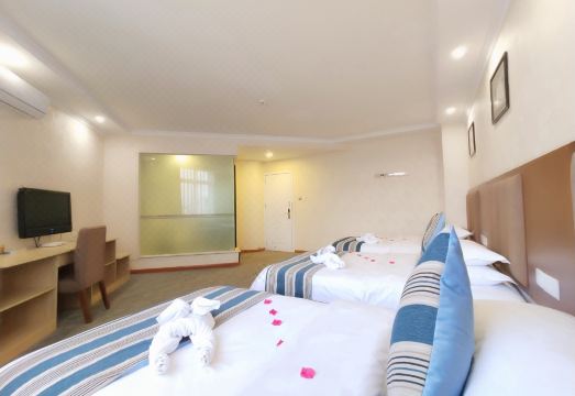 Saute Hotel XichangHotel Overview