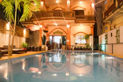 Tropical Breeze Hotels near Bambu Stage