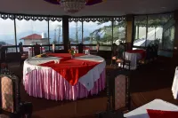 Grand Heights Hotel Hotels in Murree