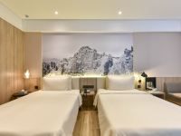 天津空港滨海国际机场亚朵酒店 - 高级双床房