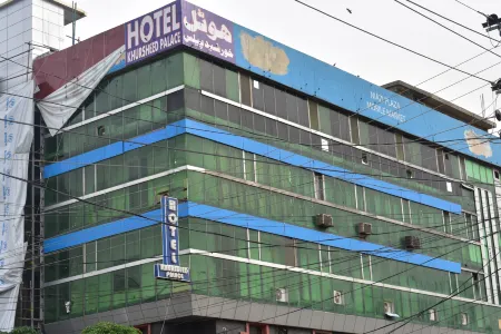 Hotel Khursheed Palace Отели рядом с достопримечательностью «Раджа Базар»