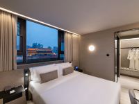 桔子水晶西安钟楼酒店 - 观景高级大床房