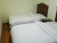 舜华旅馆(济南大学路店) - 标准双床房