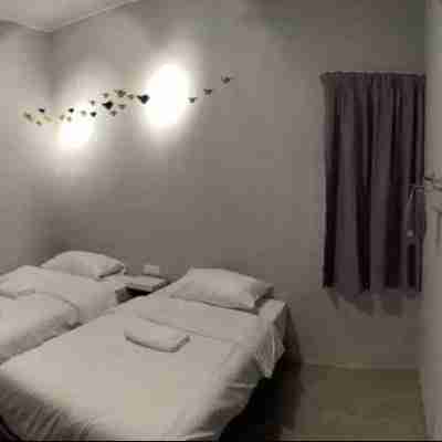 East Coast Guest House Rooms