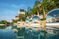 Hotel Unique-Boutique Class - Adults Only - Uima-altaat