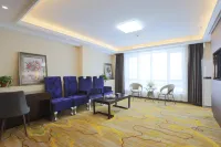 Fangzheng Golden Lake Hotel (High-speed Railway Station) - ที่มีที่จอดรถ