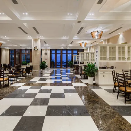 Lvcheng Zhujiajian Dongsha Holiday Hotel