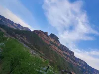 Linzhou Tingjian Shanchuan Hotel (Shibanyan Town)