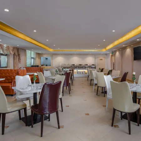 Vienna Hotel (Liupanshui Shuicheng Ancient Town)