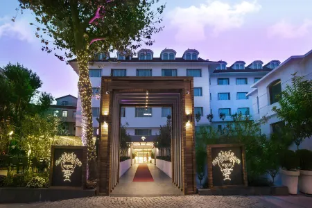 Vogue Hotel Supreme Istanbul