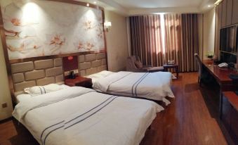 Xunhua Longdu Hotel