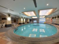 上海新黄浦酒店公寓 - 室内游泳池