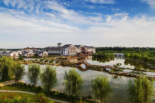 Debai Hot Spring Resort Hotels in Xiajin