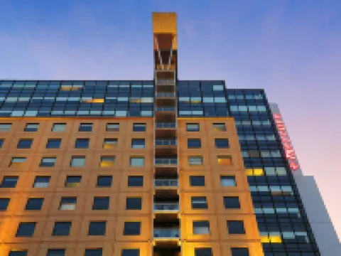 Mercure Sydney Hotels in Chippendale