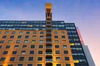 Mercure Sydney Hotels in Chippendale