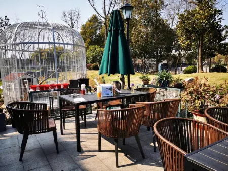 Huazhu Anna Luxury Homestay Отели рядом с достопримечательностью «Zhuyuwan Scenic Area»