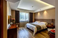Huafu Hotel Hotels in Dongshan