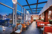 Yunqi Smart Hotel (Xingyi Menglecheng Jushan Square)