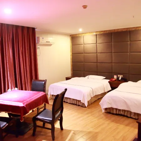 Chengming Riyue Hotel
