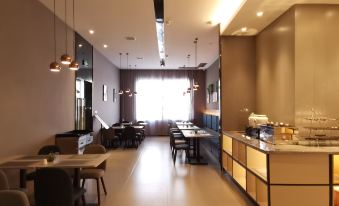 Homeinn Selected(Lvliang Binhe Nandong Road)