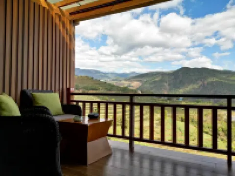 The Nest Tea Estate Resort Hotels in Shuangjiang