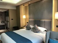 Weishi Jinxiu Hotel Hotels in Weishi