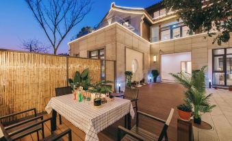 Yuexiang Hotel(Xitang Ancient Town Scenic Area )
