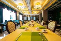 Peninsula International Hotel - breakfast