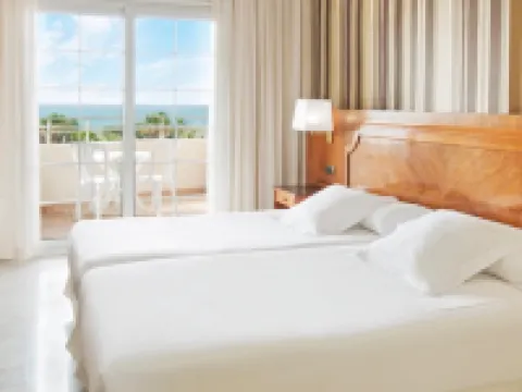 厄爾巴莫特里爾海灘商務酒店 熱帶海岸酒店