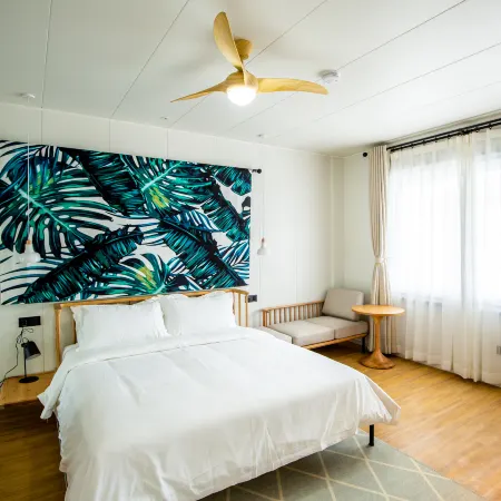 Discovery Saipan Hotel
