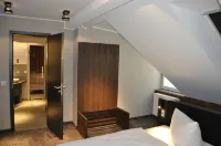 StrandBerg's Designhotel Viktoria - 4-Star