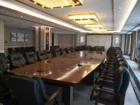 Xingjia Yilong Hotel Hotels in Meihekou