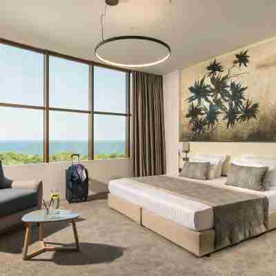 瓦爾納迪姆亞特羅瑟琳酒店 Rooms