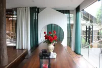 Qianhua Ancient Village Rufeng Homestay