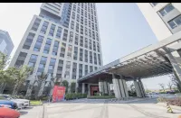 HQ·IMAX Cinema Apartment Hotel (Yangzhou East High-speed Railway Station)
