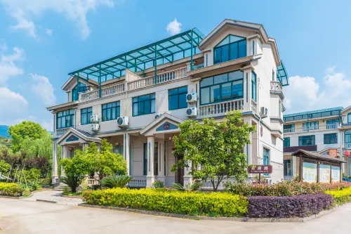 Danmomuyu Guesthouse