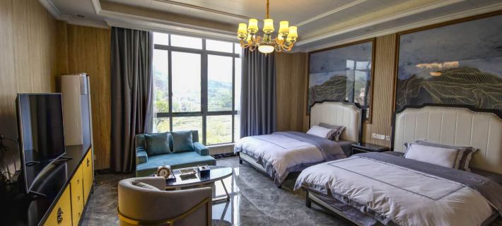 Xihe Bishu Shanzhuang Hotel Hotels in Shangcheng