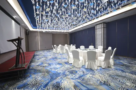 Maison New Century Hotel Pingyu Zhumadian